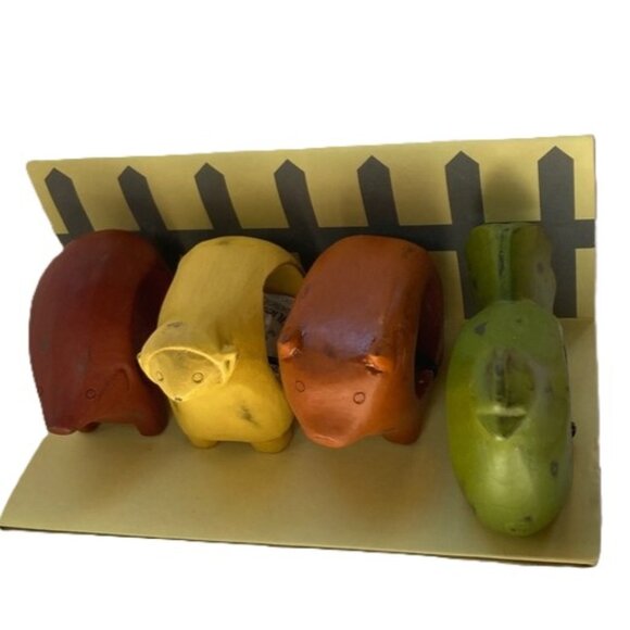 Pier 1 Imports Farm Animals Country Kitchen Wood Napkin Ring Holder Set of 4 NEW - Picture 2 of 15